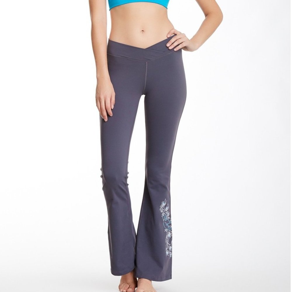 Dark Gray Az I Am Aziam Peacock Flare Yoga Pants